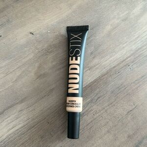 NUDESTIX - Nudefix Cream Concealer- Shade Nude 2- new without box